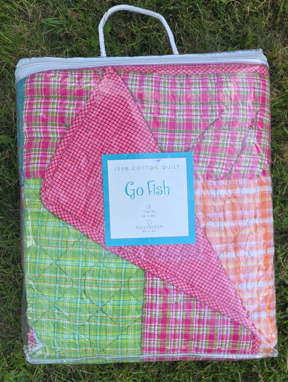 Cotton Quilt in Pink and Multicolor Plaid, Twin